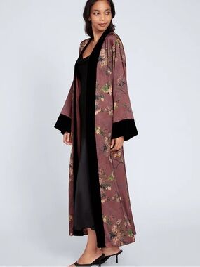 Kim+ono HARUKA LONG KIMONO WRAP pink floral velvet trim one size